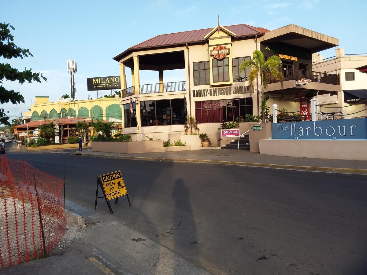 McFarlane's Place Ocho Ríos Exterior foto